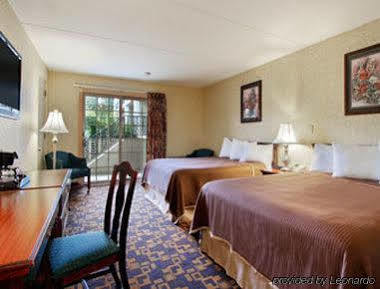 Howard Johnson By Wyndham Motel