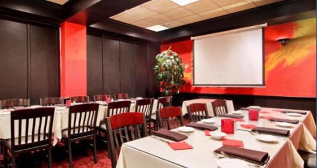 Howard Johnson By Wyndham 3*